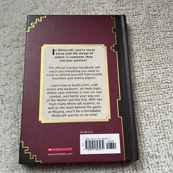 Lot of 3 Minecraft handbooks - Picture 3 of 4